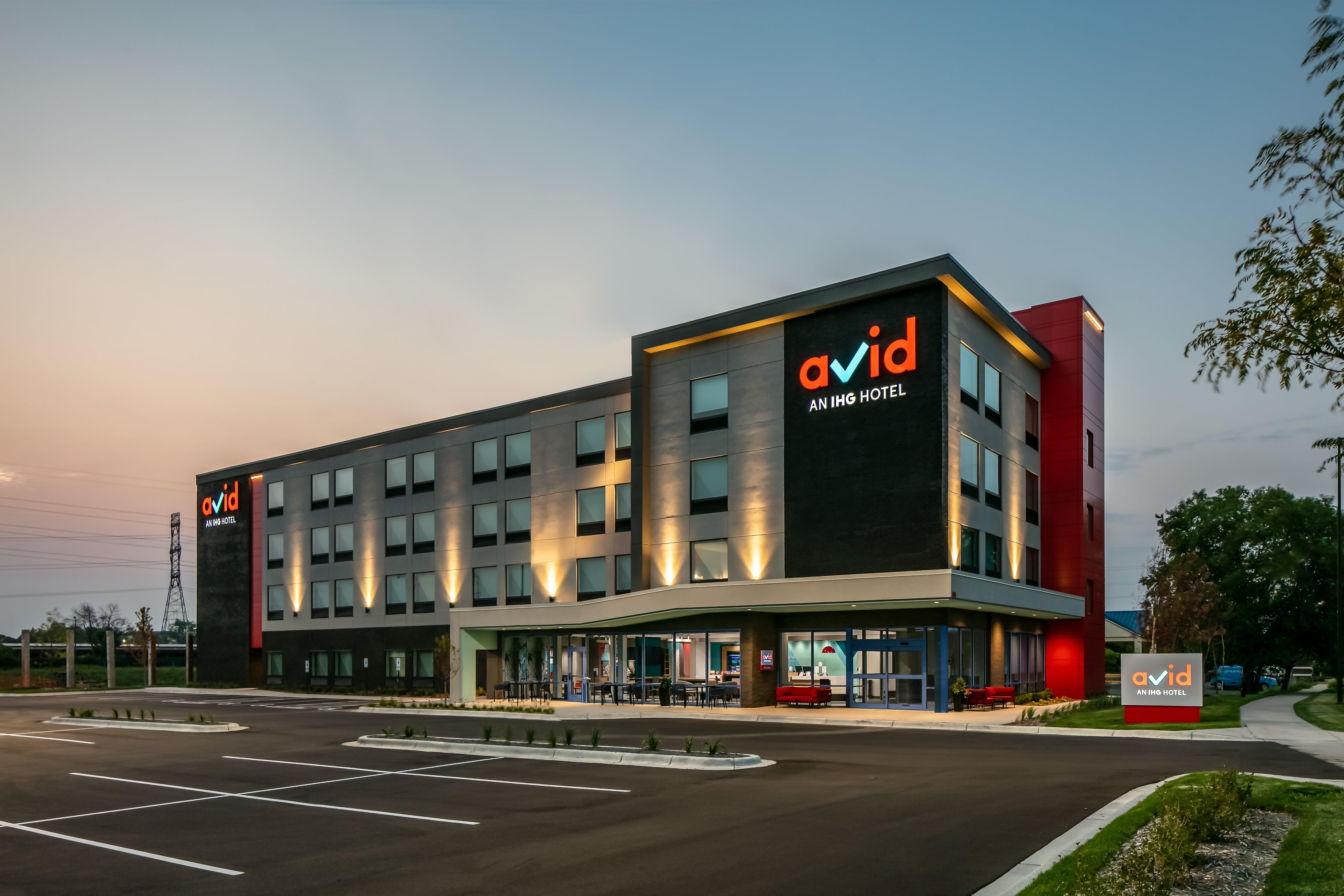 Avid Hotels - Roseville - Minneapolis North, An Ihg Hotel Dış mekan fotoğraf